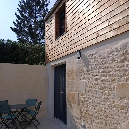 La Maison D'eugenie, Jardin Et Parking